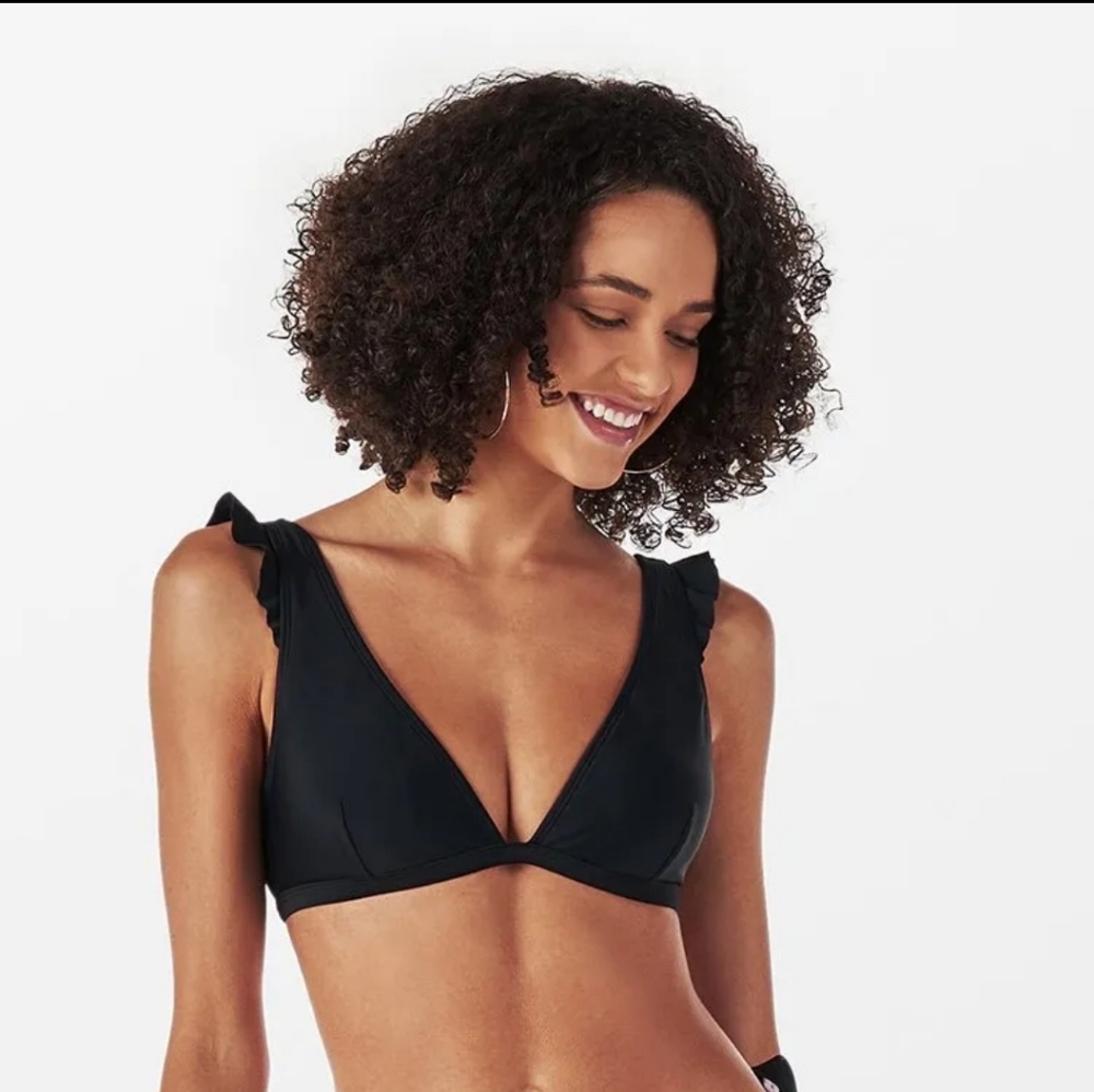 Cupshe black bikini top